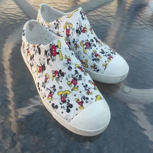 Disney X Natives Kids Slip-On Sneakers - White with Mickey Mouse Print